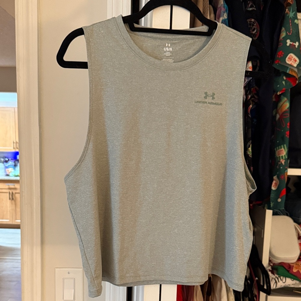 Under Armour Women's Light Green Sleeveless Top